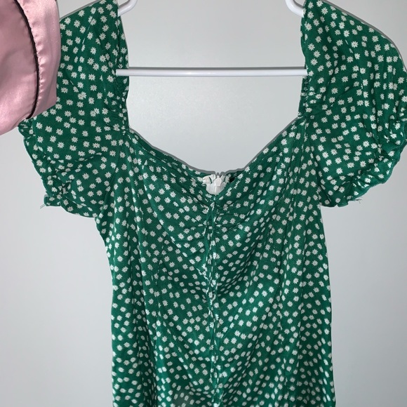 Green Midi Floral Dress 
Size: Large
Brand: Shein
Condition: Worn Once - Picture 2 of 2